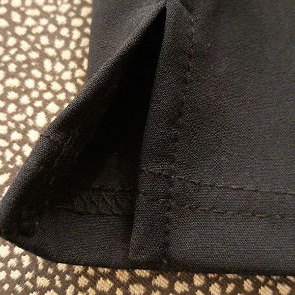 Moral Fiber, blouse,  quarter zip back. Medium - Picture 5 of 12